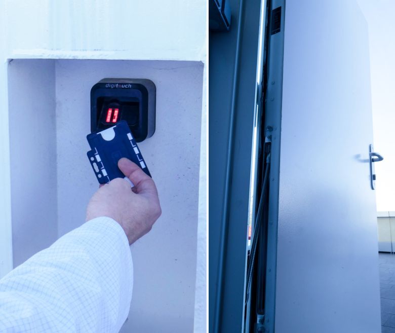 Entrée par badge du data center / Data center access via badge